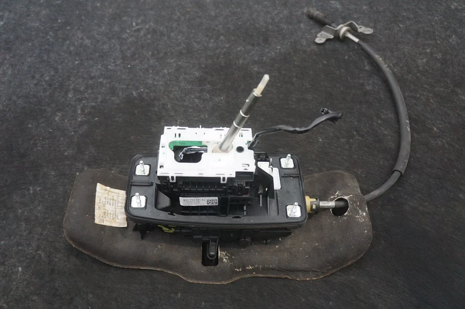 Automatic Transmission Gear Shifter Selector Lever 4G1713041AJ Audi Rs7 2014-18 - Image 1 of 4