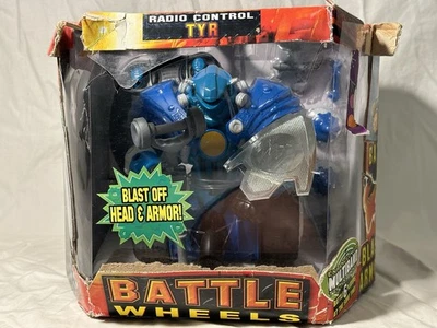 JOHNNY LIGHTNING  BATTLE WHEELS RADIO CONTROL "BLUE" TYR "NEW" - Image 1 of 4