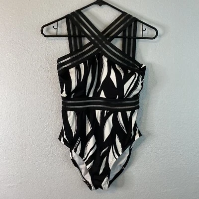 Apt. 9 correas delanteras cruzadas de una pieza y una cintura transparente talla pequeña Foto 1 de 4