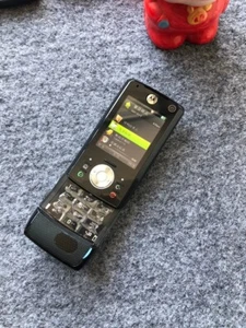 Motorola RIZR Z8 2.2" 2MP 2G blcak Single-sim  (Unlocked)   free ship - Picture 1 of 7