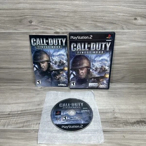 N/M 📀Call of Duty Finest Hour PS2 PlayStation 2 Etiqueta Negra - Completo en caja original - Imagen 1 de 8