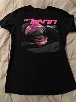 Verizon Indy Car Series Pippa Mann Camiseta Negra con Gráfico Rosa Talla Pequeña Foto 1 de 3