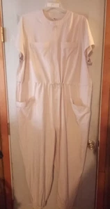 Old Navy Beige Ivory Stretchtech Collarless Short Sleeve Jumpsuit Size 3X - Picture 1 of 9