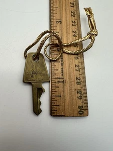 Vintage Samsonite Streamlite Luggage Key  #94 Shwayder Bros Train Case Suitcase - Picture 1 of 4