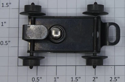 Lionel 2046-22 4-Wheel Front Truck Assembly (1) - Image 1 of 2