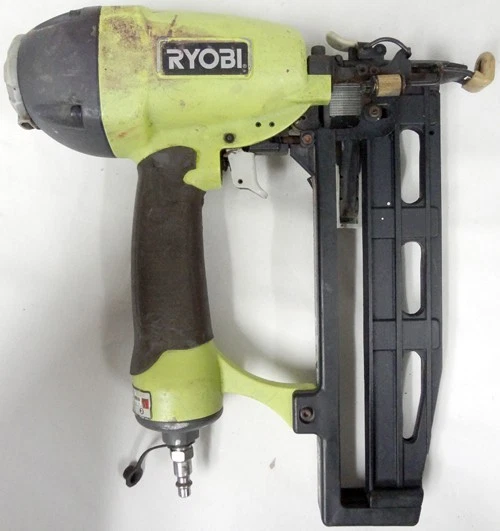 Used Ryobi YG250FS 16 / 1.6mm Gauge 2 1/2" Pneumatic Finish Nailer Nail Gun! - Image 1 of 4