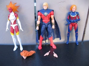 Marvel Legends Lot: Binary, Quasar. Captain Marvel - Cosmic Heroes Walgreens - Bild 1 von 6