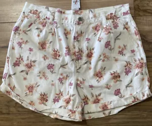 American Eagle Floral Print High Waist Denim Mom Short Size 16 - Picture 1 of 8