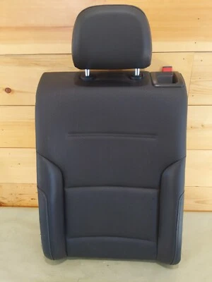 Volkswagen Golf 2015 2016 2017 2018 OEM asiento superior trasero izquierdo con reposacabezas negro Foto 1 de 4