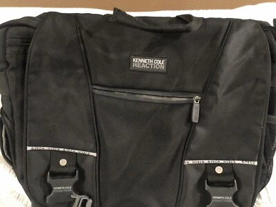 Kenneth Cole Reaction 536460 R-Tech 17" Laptop Notebook Computer Case Black used - Image 1 of 4