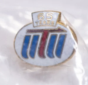 Pin de solapa UTU 65 años United Transportation Union retiro ferrocarril sellado - Imagen 1 de 4
