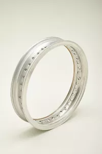 CERCHIO IN ALLUMINIO BORDO H PER MOTO D'EPOCA FINO ANNI 70 WM5 3,00 X 18 40 FORI - Foto 1 di 2