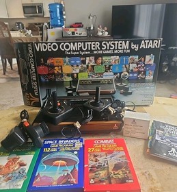 ATARI CX-2600 VIDEO COMPUTER SYSTEM VTG 1978 Original Box Tested Works Hot Bundl