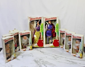 Vintage Bikin Disney 1989 Konvolut 9 Schneewittchen & 7 Zwerge und Prinz Puppen - Bild 1 von 18