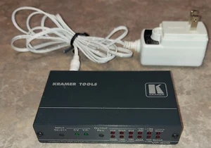 Escalador compuesto/s-Video a WUXGA Kramer VP-409 con fuente de alimentación - Imagen 1 de 4
