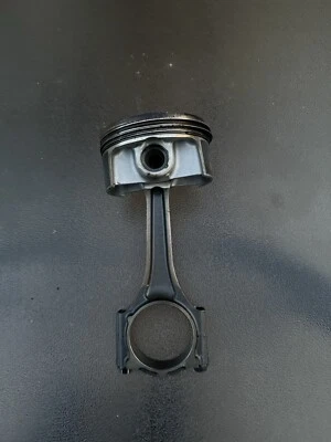 Pistón Mopar OEM con varilla conectada STD, cargador esquivar 15-22, 6.2 Hellcat. Foto 1 de 4