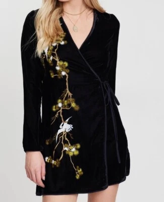 Miss Selfridge embroidered velvet wrap dress in black Size 4 ASOS - Image 1 of 4