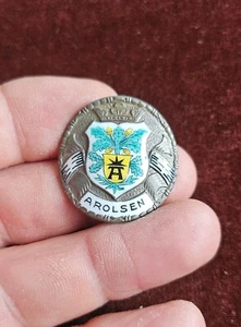 KLEINES VINTAGE HANDGEFERTIGTES EMAILLE ABZEICHEN # BAD AROLSEN GERMANY - Bild 1 von 5