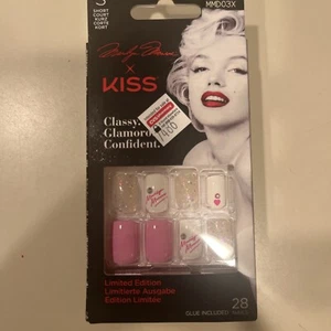 Marilyn Monroe x Kiss 28 Artificial Short Squared Glue On Nails Pinks 91293 - Picture 1 of 4