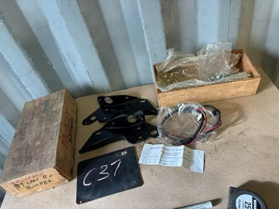 1988 89 90 1995 96 97 1998 雪佛兰 GMC OBS GMT400 后置发动机支架 — 第 1/4 张图片