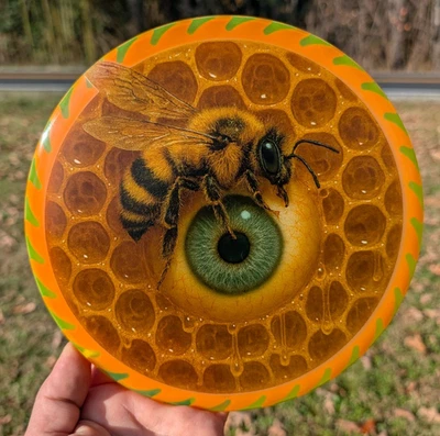 *Disc Golf New custom Discraft InfuZed  BUZZZ  Saw 175gm Mid Range PDGA Approved - Image 1 of 4