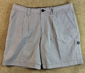 Helly Hansen Crew Seersucker Blue & White Striped Seersucker Short Womens 32 - Picture 1 of 8