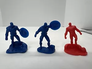 Marvel Avengers 3 Pezzi Diorama Eroi Capitan America e Iron Man Cake Topper - Foto 1 di 11
