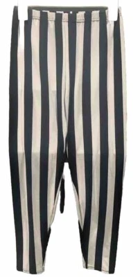 Leggings listradas preto e branco Beetlejuice tamanho P-M - Imagem 1 de 2