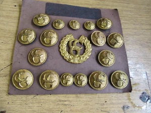 ORIGINAL WW2 BRITISH CONTROL COMMISSION FOR GERMANY MÜTZENABZEICHEN, KNÖPFE, BRANDNEU - Bild 1 von 4