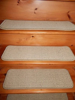 14 = 步 9 英寸 X 29 英寸塔夫特羊毛地毯楼梯踏板。 — 第 1/4 张图片