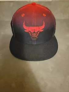 New Era 9Fifty Red/Black NBA Chicago Bulls 2TONE Snapback - Picture 1 of 3