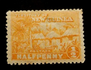 New Guinea-1925-1/2d Native Huts-Used - Picture 1 of 2