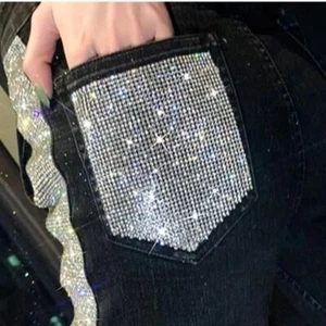 Strass Patch Strass Bling Strass Adesivo Moda Jean Applique Panno - Foto 1 di 7
