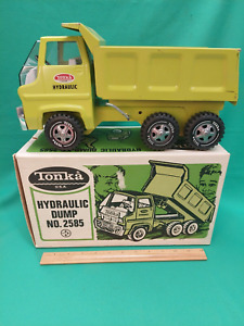 Vintage 1970's Tonka Toys Lime Green Metal Hydraulic Dump Truck with Box #2585