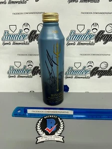 JASON MOMOA SIGNED AUTOGRAPHED MANANALU WATER BOTTLE AQUAMAN BECKETT BAS COA - Picture 1 of 6