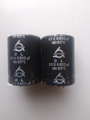 PAR DE CONDENSADORES 63V 6800UF Foto 1 de 3