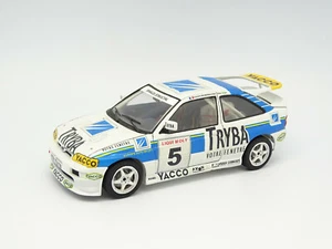Maquette Plastique Montée 1/24 Ford Escort Cosworth Course de cote Beaujolais 94 - Imagen 1 de 3