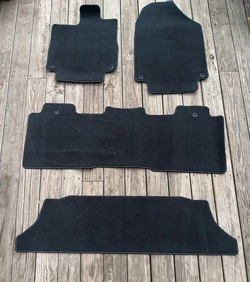 Juego de 4 alfombrillas negras originales Honda Odyssey 2018-24 OEM Foto 1 de 4