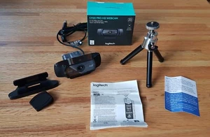 Logitech C920 HD PRO Webcam, Full-HD 1080p + Logitech Stativ NEU - Bild 1 von 8