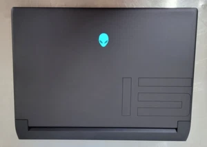 Alienware m15 Ryzen R5, Ryzen 7 5800H, 8GB, 256GB NVMe SSD, RTX 3050 Ti, 165 Hz - Picture 1 of 10