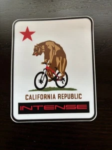 Calcomanía de marco intenso para bicicletas CALIFERIA REPUBLIC 3.75X2.75 - Imagen 1 de 1