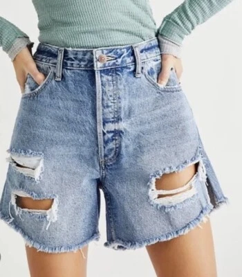 Free People Baggy Tomboy shorts Denim Rip baggy fit Size 27 blue - Image 1 of 4