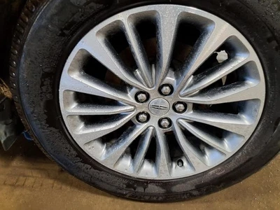 Wheel 18x8 Aluminum 15 Spoke Fits 16-18 MKX 1619253 Foto 1 de 4