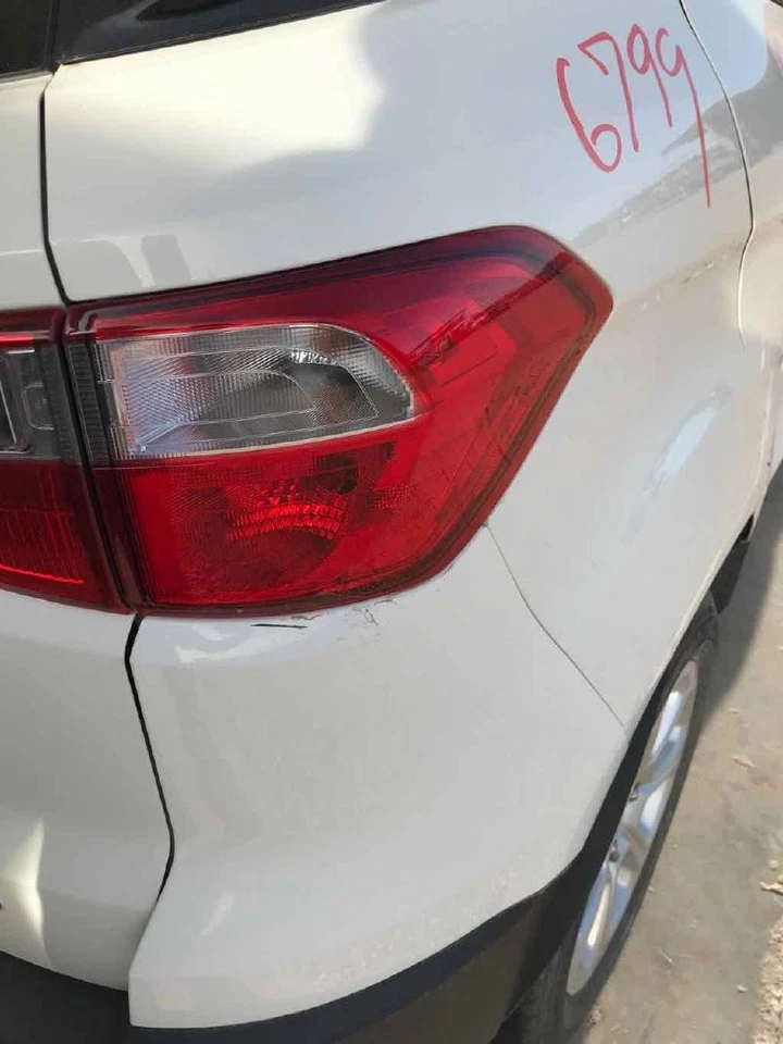 2018-2022 FORD ECOSPORT Tail Light Assembly Outer quarter Mounted Rh Passenger Foto 1 de 1