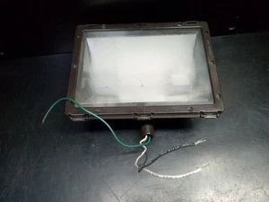 LIGHTS OF AMERICA Leuchtstoff Flutlicht Sicherheitsleuchte 3030 Hergestellt in den USA  - Bild 1 von 10