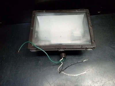 Luz de inundación fluorescente LIGHTS OF AMERICA accesorio de seguridad 3030 hecho en EE. UU.  Foto 1 de 4