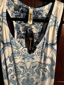 Shoreline LXL Size Blue/ White Dress Flowy Falls Below Knee - Picture 1 of 11