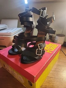 Charlotte Russe Größe 9 schwarz Miranda Heels - Bild 1 von 4