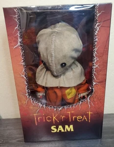 Trick R Treat Sam Mega Scale Figur Puppe 15" groß Mezco Toyz komplett in Box - Bild 1 von 7