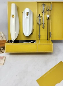 NOS Vintage Penncrest JC Penney Kitchen Companions Coltello Elettrico Mixer Manuale Set - Foto 1 di 22
